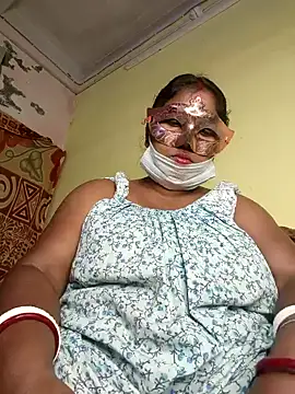 Snapshot of tinabhabhi chatting on 02-04-25, 11:05 tinabhabhi online show from 02-04-25, 11:05