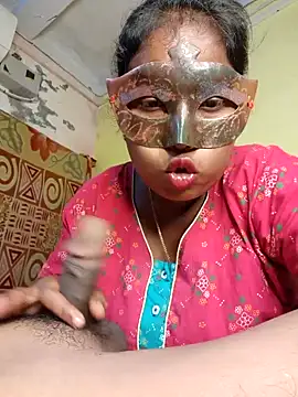 Snapshot of tinabhabhi chatting on 10-21-25, 10:38 tinabhabhi online show from 10-21-25, 10:38