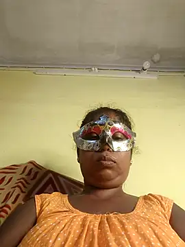 Snapshot of tinabhabhi chatting on 06-26-26, 10:30 tinabhabhi online show from 06-26-26, 10:30