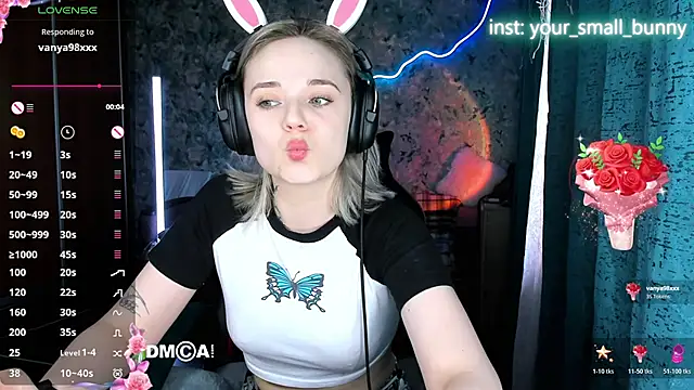 Snapshot of Your_small_bunny chatting on 06-22-26, 03:25 Your small bunny online show from 06-22-26, 03:25