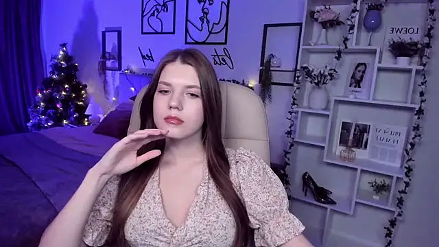 BellaSweetHeart online show from 12-11-24, 03:05