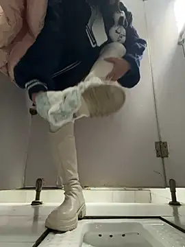 Xixi-Gala online show from 12-21-24, 05:36