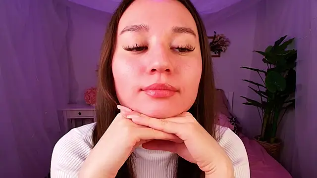 Snapshot of margeriTirell chatting on 11-08-25, 02:56 margeriTirell online show from 11-08-25, 02:56