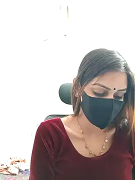 Tisha-01 online show from 11-19-25, 01:33