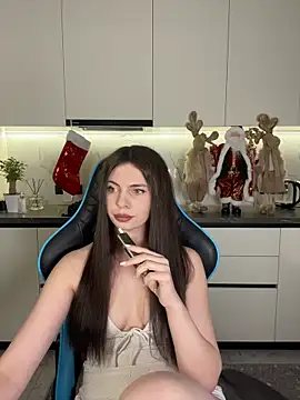 CurlyLara online show from 01-13-26, 04:45