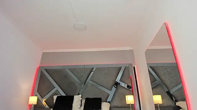 AmberiniHoffman online show from 03-18-25, 08:15