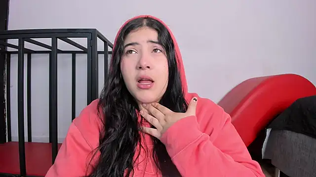 AmberiniHoffman online show from 12-03-25, 11:19