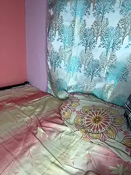 Snapshot of Indian_lovly chatting on 02-17-25, 05:10 Indian lovly online show from 02-17-25, 05:10