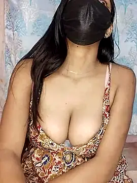 Snapshot of Indian_lovly chatting on 03-20-25, 12:53 Indian lovly online show from 03-20-25, 12:53