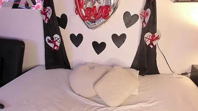 Khenta Michells online show from 02-14-26, 10:45