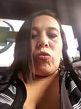 Snapshot of sara_pineros chatting on 02-17-25, 08:04 sara pineros online show from 02-17-25, 08:04