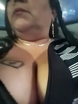 Snapshot of sara_pineros chatting on 02-28-25, 11:23 sara pineros online show from 02-28-25, 11:23