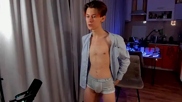 AndrewwCarter2 online show from 02-27-25, 07:15