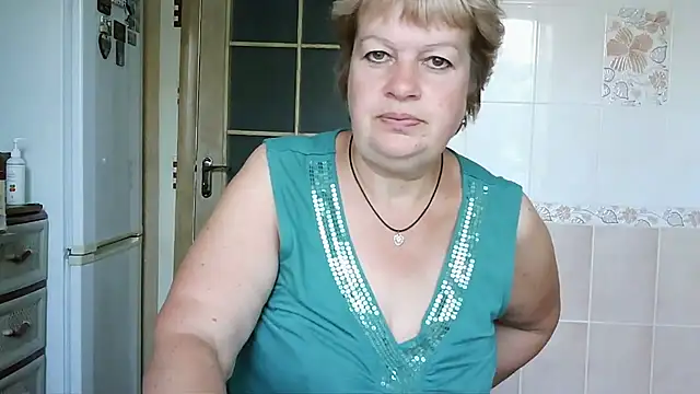 Ettie Tonia online show from 10-04-25, 09:07