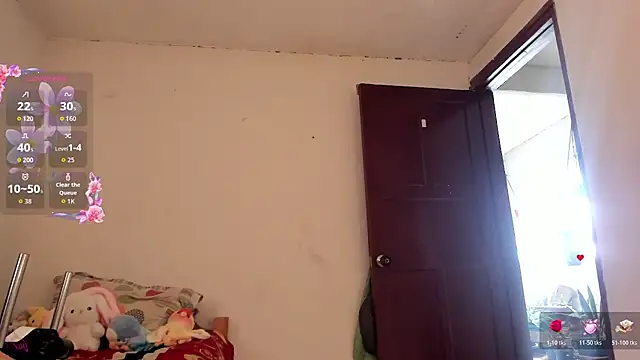 Miss oliviaa online show from 10-17-25, 03:47