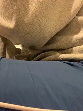 Miss oliviaa online show from 11-15-25, 06:26