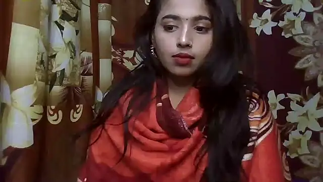 Snapshot of Sweet-Rani chatting on 01-07-25, 03:24 Sweet-Rani online show from 01-07-25, 03:24