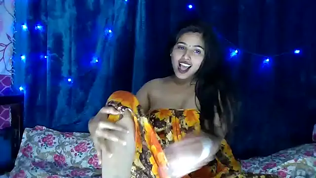 Snapshot of Sweet-Rani chatting on 02-10-25, 05:19 Sweet-Rani online show from 02-10-25, 05:19