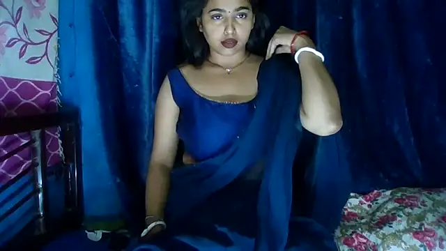 Snapshot of Sweet-Rani chatting on 03-13-25, 12:16 Sweet-Rani online show from 03-13-25, 12:16