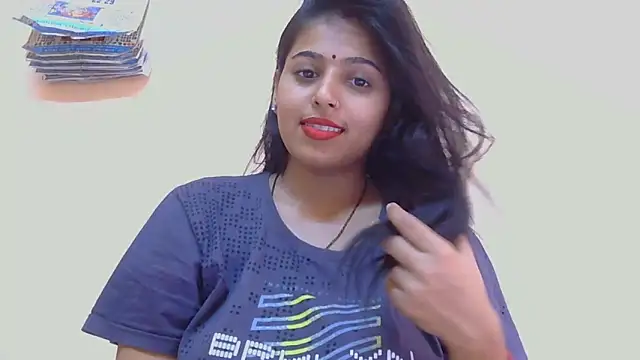 Snapshot of Sweet-Rani chatting on 10-30-25, 07:43 Sweet-Rani online show from 10-30-25, 07:43