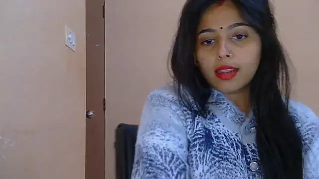 Snapshot of Sweet-Rani chatting on 11-14-25, 10:14 Sweet-Rani online show from 11-14-25, 10:14