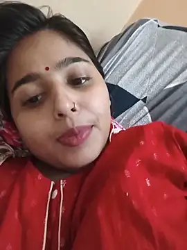 Snapshot of Sweet-Rani chatting on 06-19-26, 06:01 Sweet-Rani online show from 06-19-26, 06:01