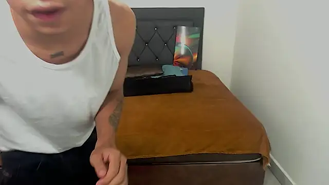 logannth online show from 10-23-25, 09:52