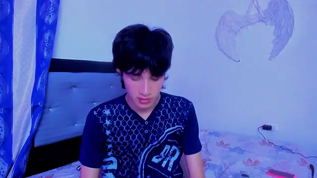 Johhan  Lee online show from 12-29-24, 03:44