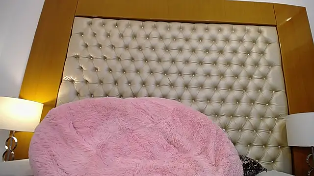 MegannMyerss online show from 02-04-25, 01:56