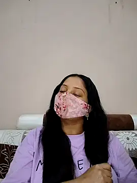 bigtitsqueen online show from 10-26-25, 06:19