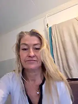 lisalustjouw online show from 04-03-26, 07:39