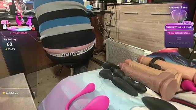 misteryman1956 online show from 12-15-25, 08:24