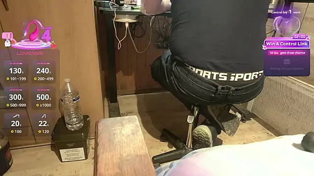 misteryman1956 online show from 04-10-26, 06:29