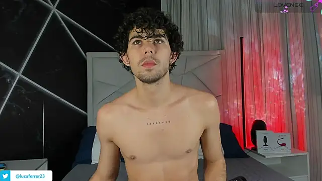 Luca ferrer  online show from 02-08-26, 03:21