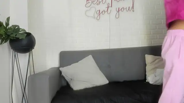 karina gomez 18 online show from 02-17-26, 11:29