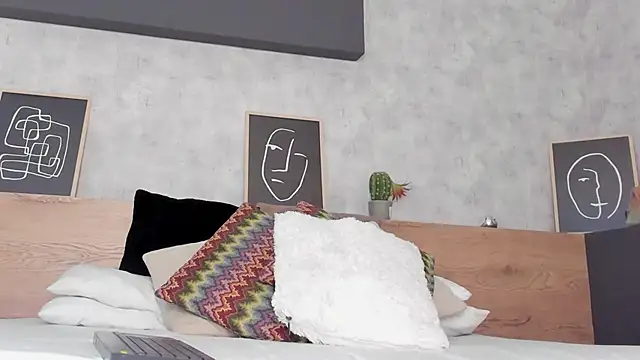 karina gomez 18 online show from 04-06-26, 11:22