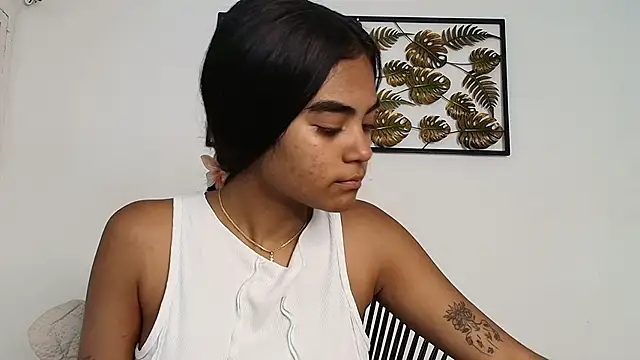 julieta aguilar1 online show from 10-05-25, 07:23