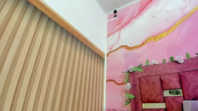 Bella  sweet online show from 07-17-26, 10:55
