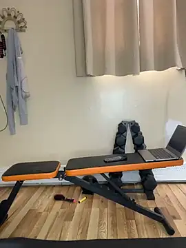 Snapshot of Luluof chatting on 02-12-25, 01:59 Luluof online show from 02-12-25, 01:59