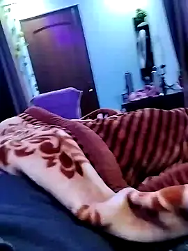 Snapshot of royaldoll-143 chatting on 01-24-25, 05:42 royaldoll-143 online show from 01-24-25, 05:42