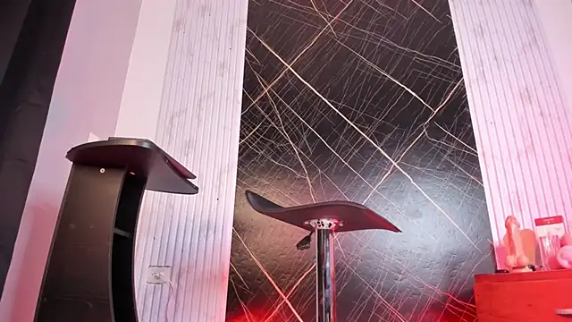 Snapshot of amber__blair chatting on 01-20-25, 03:04 amber  blair online show from 01-20-25, 03:04