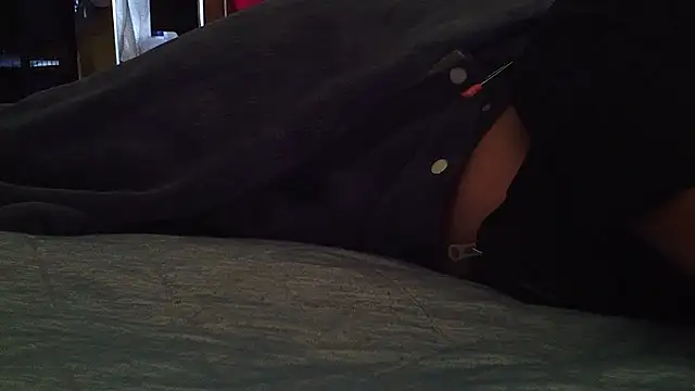 Snapshot of qoooqing67 chatting on 11-04-25, 06:34 qoooqing67 online show from 11-04-25, 06:34