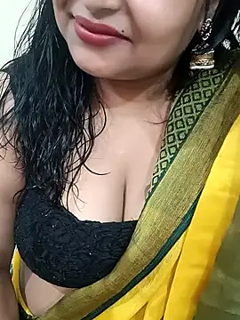 Snapshot of Ashwini_Gowda_91 chatting on 02-12-25, 05:37 Ashwini Gowda 91 online show from 02-12-25, 05:37