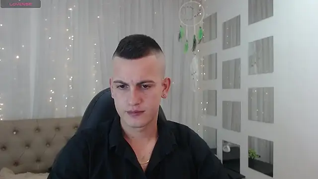 Cerokershelby online show from 12-20-24, 05:04