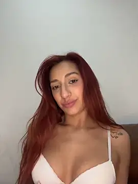 julialupato1606 online show from 03-11-25, 12:54