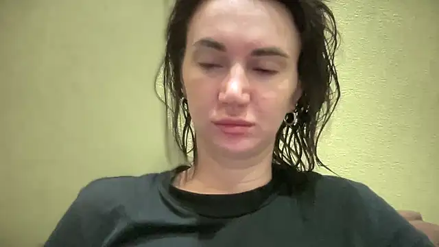 Snapshot of EvilDemon94 chatting on 02-07-26, 06:44 EvilDemon94 online show from 02-07-26, 06:44