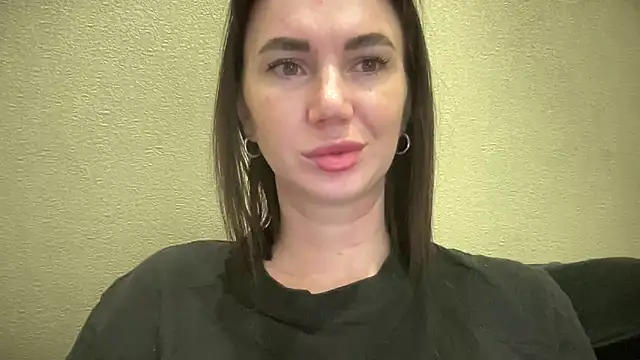 Snapshot of EvilDemon94 chatting on 02-11-26, 08:30 EvilDemon94 online show from 02-11-26, 08:30