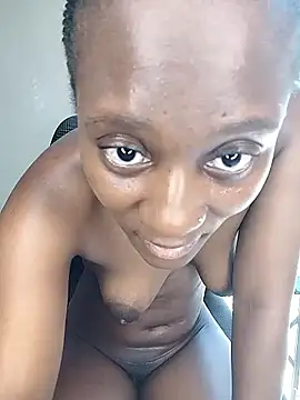 Lucy Blacksilk online show from 01-08-26, 11:01