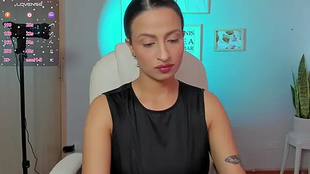 Elena Ruiz online show from 02-26-25, 08:54