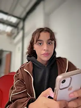 Katee Jones online show from 02-14-25, 08:59